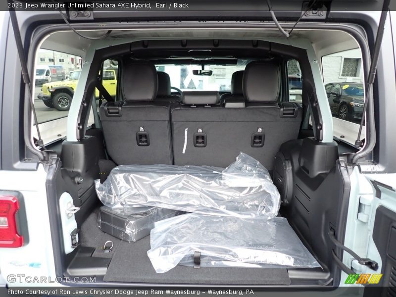 Earl / Black 2023 Jeep Wrangler Unlimited Sahara 4XE Hybrid