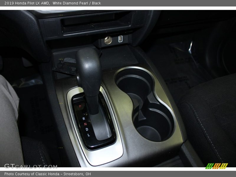 White Diamond Pearl / Black 2019 Honda Pilot LX AWD