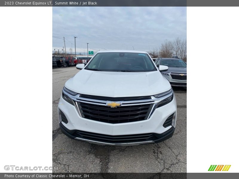 Summit White / Jet Black 2023 Chevrolet Equinox LT