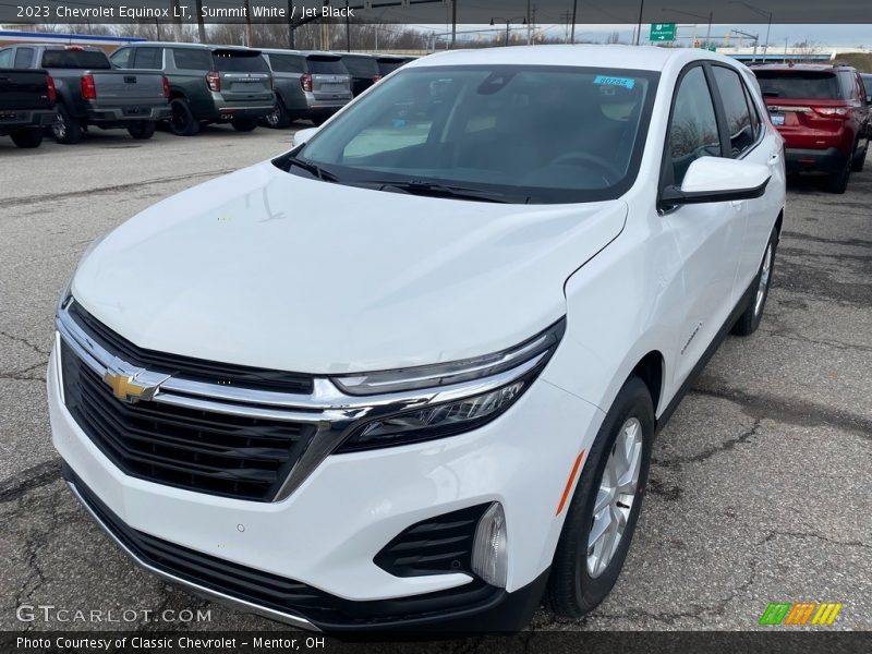 Summit White / Jet Black 2023 Chevrolet Equinox LT