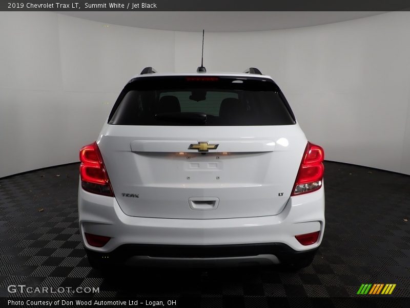 Summit White / Jet Black 2019 Chevrolet Trax LT