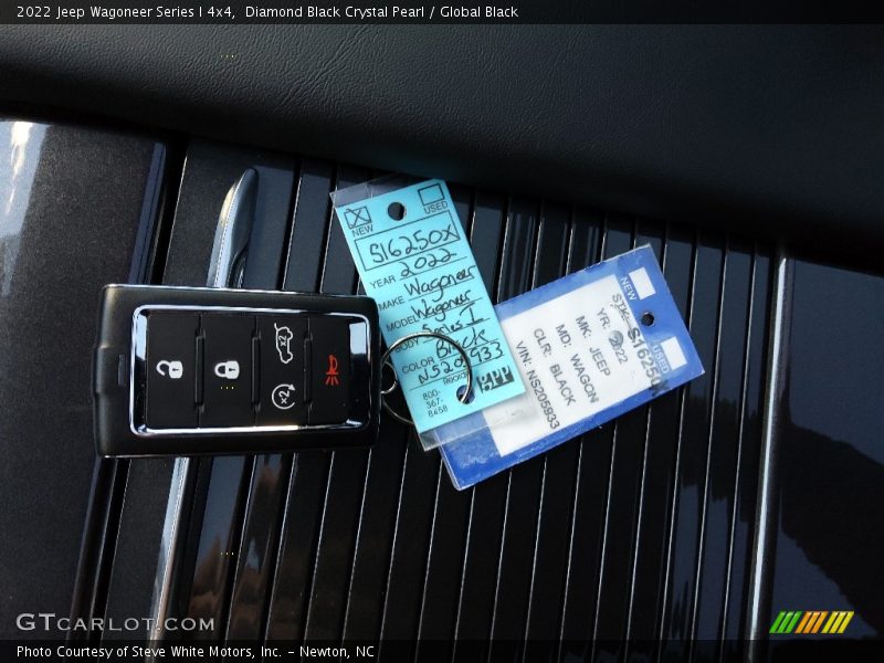 Diamond Black Crystal Pearl / Global Black 2022 Jeep Wagoneer Series I 4x4