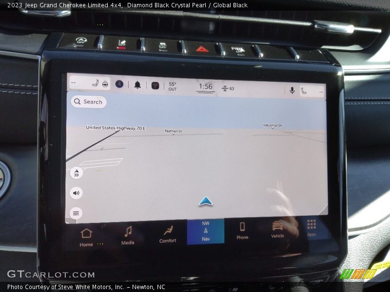 Diamond Black Crystal Pearl / Global Black 2023 Jeep Grand Cherokee Limited 4x4