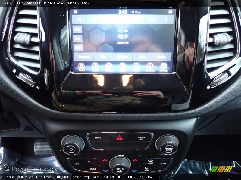 White / Black 2021 Jeep Compass Latitude 4x4