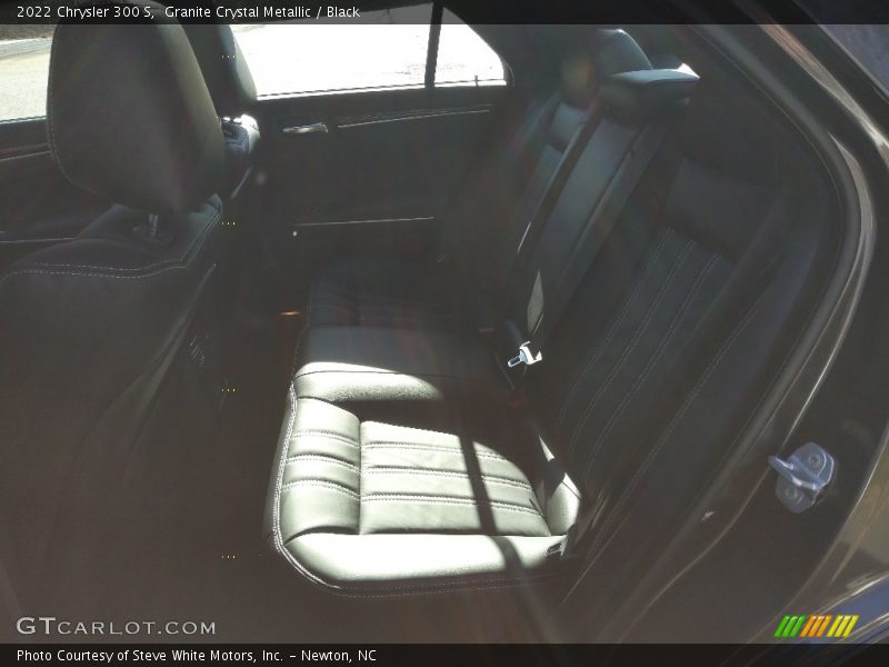 Granite Crystal Metallic / Black 2022 Chrysler 300 S