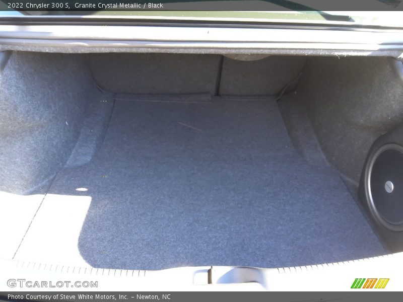 Granite Crystal Metallic / Black 2022 Chrysler 300 S