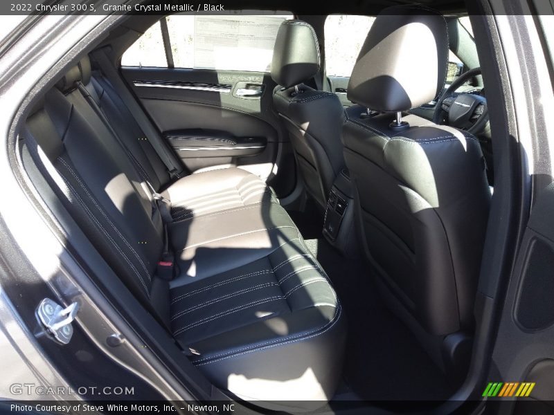 Granite Crystal Metallic / Black 2022 Chrysler 300 S