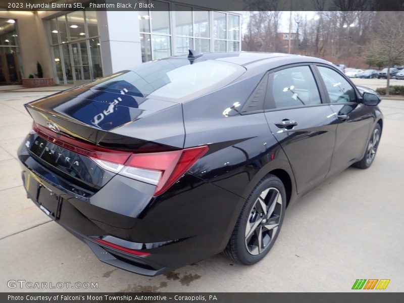 Phantom Black / Black 2023 Hyundai Elantra SEL