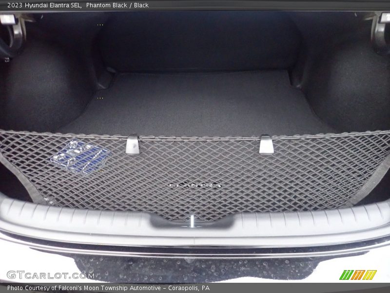 Phantom Black / Black 2023 Hyundai Elantra SEL