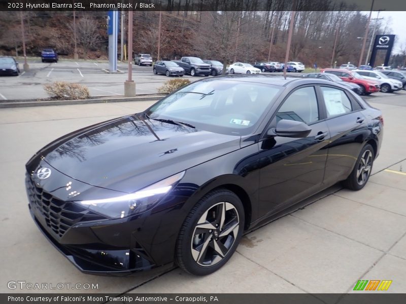 Phantom Black / Black 2023 Hyundai Elantra SEL