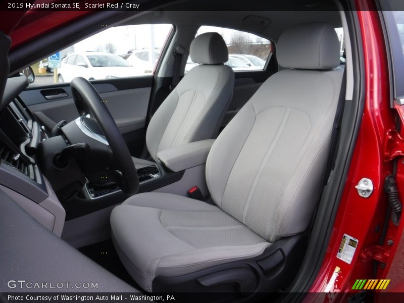 Scarlet Red / Gray 2019 Hyundai Sonata SE