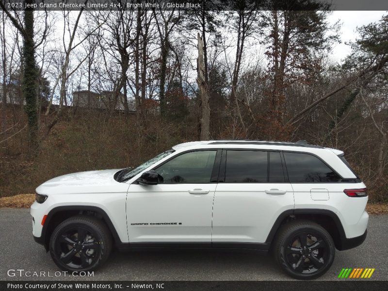 Bright White / Global Black 2023 Jeep Grand Cherokee Limited 4x4