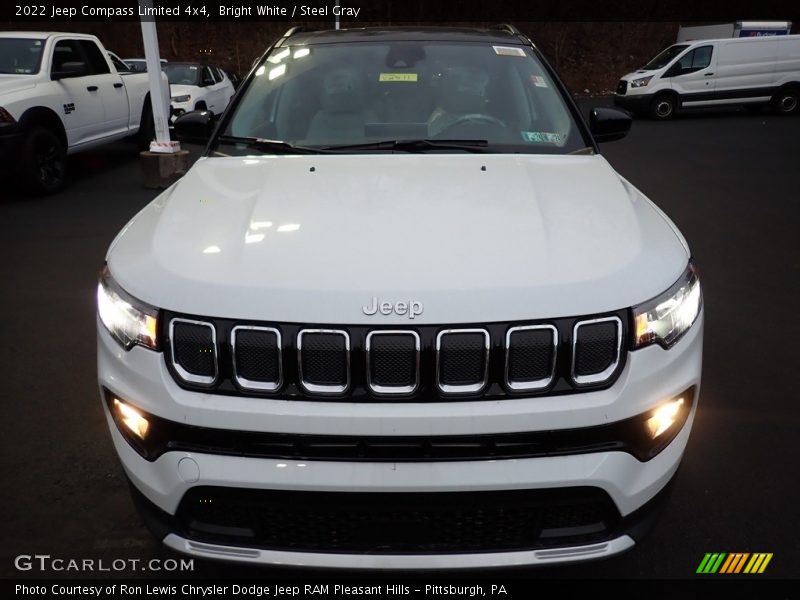 Bright White / Steel Gray 2022 Jeep Compass Limited 4x4