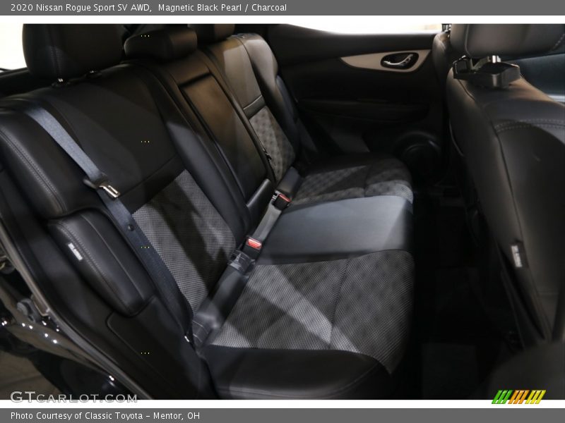 Magnetic Black Pearl / Charcoal 2020 Nissan Rogue Sport SV AWD