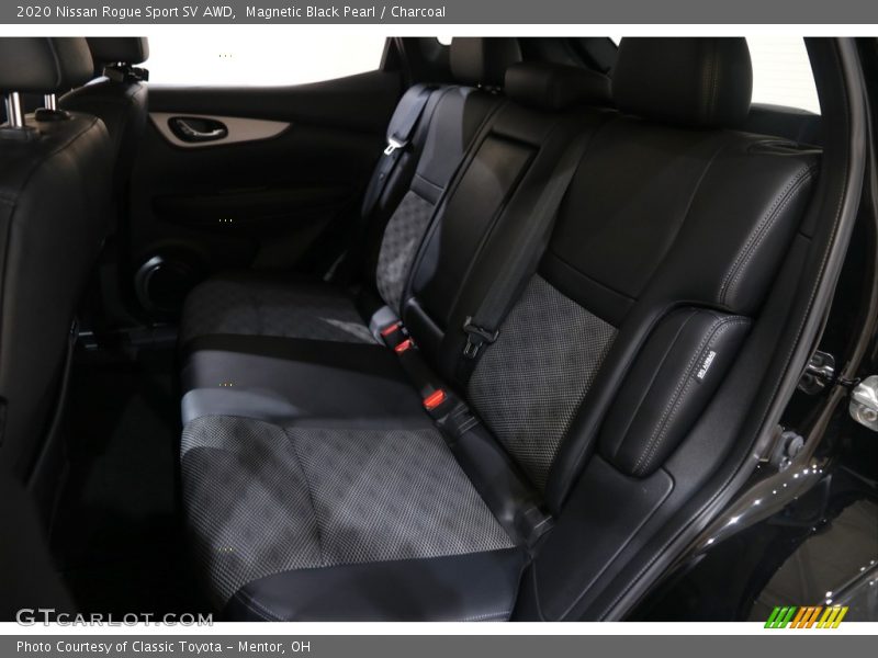 Magnetic Black Pearl / Charcoal 2020 Nissan Rogue Sport SV AWD