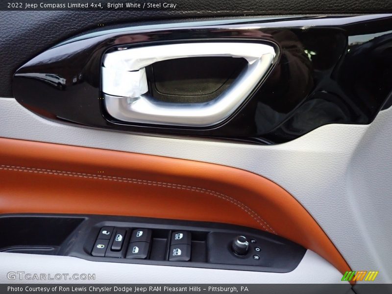 Bright White / Steel Gray 2022 Jeep Compass Limited 4x4