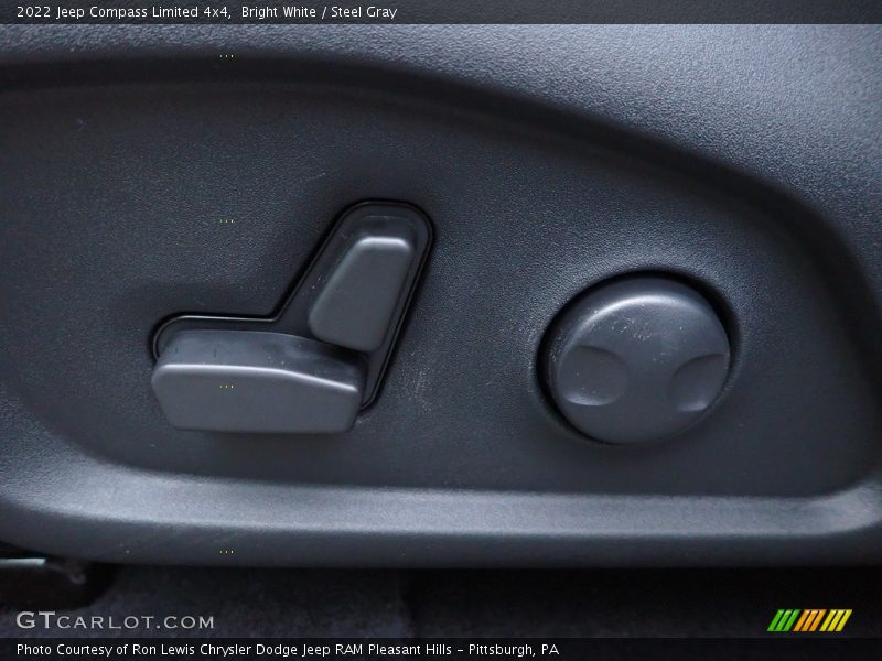 Bright White / Steel Gray 2022 Jeep Compass Limited 4x4