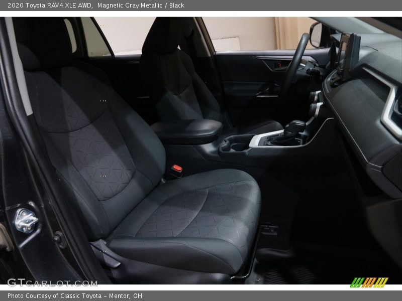 Magnetic Gray Metallic / Black 2020 Toyota RAV4 XLE AWD