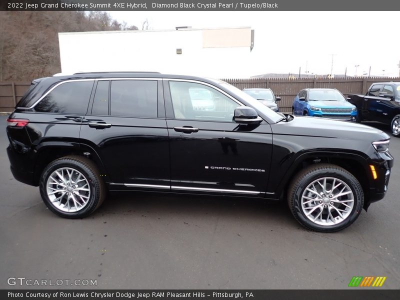  2022 Grand Cherokee Summit 4XE Hybrid Diamond Black Crystal Pearl