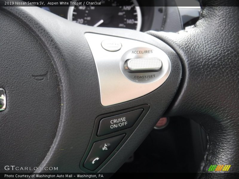 Aspen White Tricoat / Charcoal 2019 Nissan Sentra SV