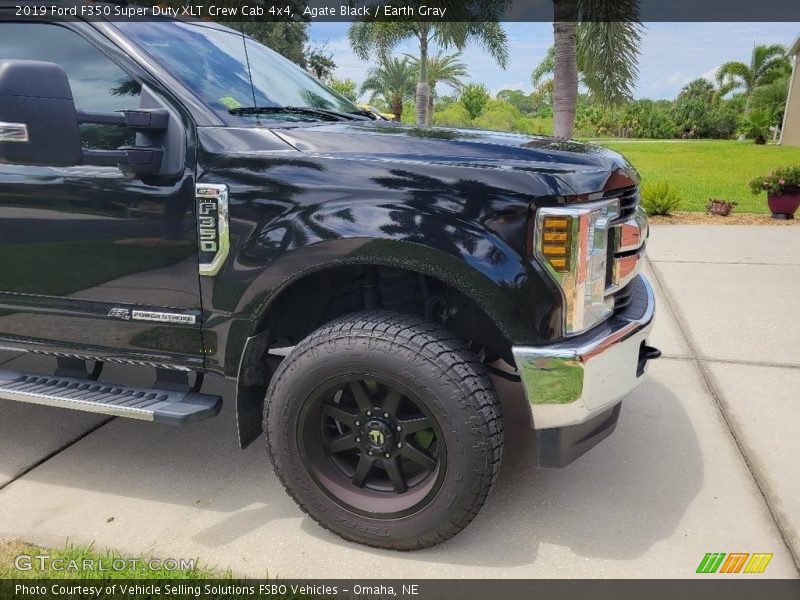 Agate Black / Earth Gray 2019 Ford F350 Super Duty XLT Crew Cab 4x4