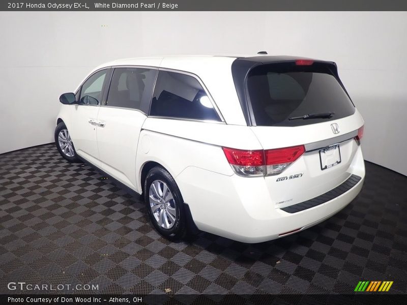 White Diamond Pearl / Beige 2017 Honda Odyssey EX-L