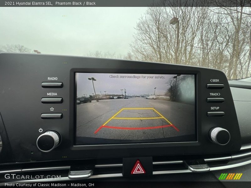 Controls of 2021 Elantra SEL