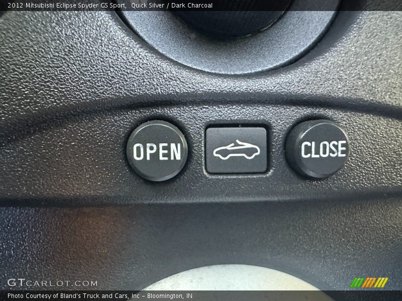 Quick Silver / Dark Charcoal 2012 Mitsubishi Eclipse Spyder GS Sport