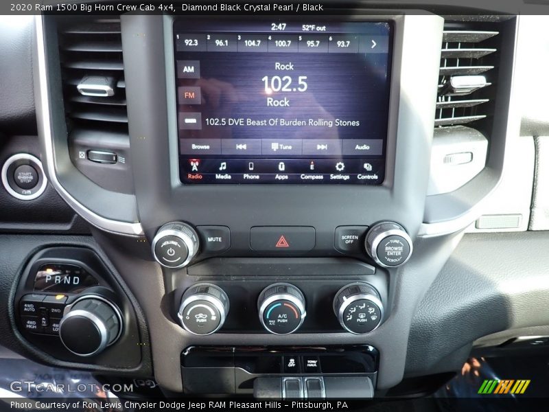 Diamond Black Crystal Pearl / Black 2020 Ram 1500 Big Horn Crew Cab 4x4