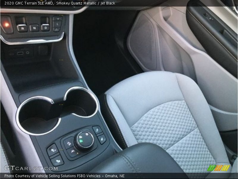 Smokey Quartz Metallic / Jet Black 2020 GMC Terrain SLE AWD