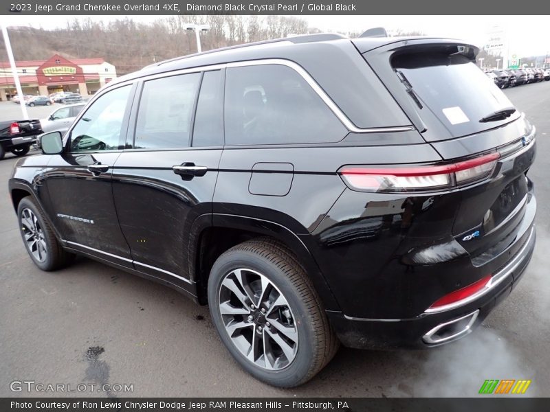 Diamond Black Crystal Pearl / Global Black 2023 Jeep Grand Cherokee Overland 4XE