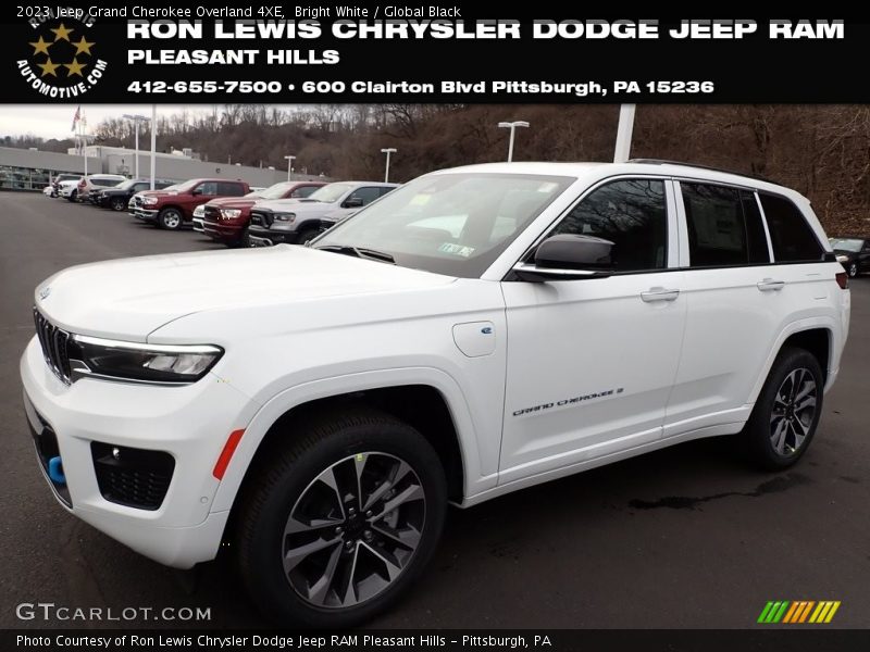 Bright White / Global Black 2023 Jeep Grand Cherokee Overland 4XE