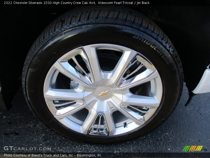 Iridescent Pearl Tricoat / Jet Black 2022 Chevrolet Silverado 1500 High Country Crew Cab 4x4