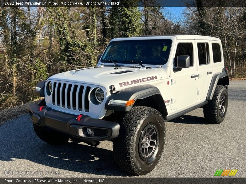 Bright White / Black 2022 Jeep Wrangler Unlimited Rubicon 4x4