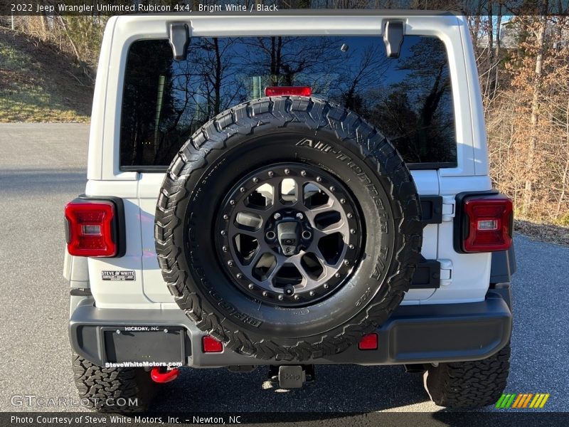 Bright White / Black 2022 Jeep Wrangler Unlimited Rubicon 4x4