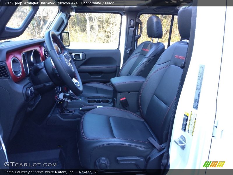 Bright White / Black 2022 Jeep Wrangler Unlimited Rubicon 4x4