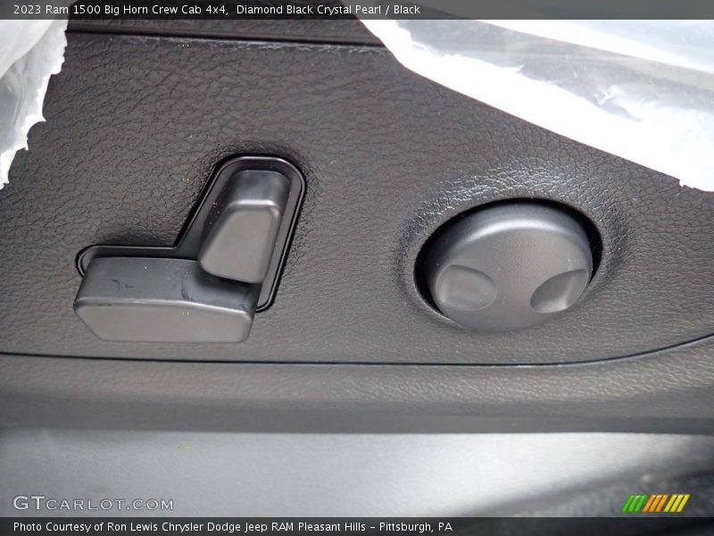 Diamond Black Crystal Pearl / Black 2023 Ram 1500 Big Horn Crew Cab 4x4