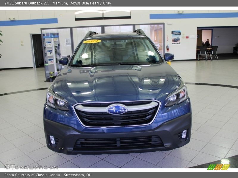 Abyss Blue Pearl / Gray 2021 Subaru Outback 2.5i Premium