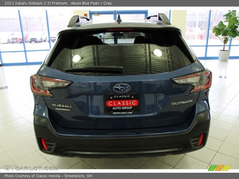 Abyss Blue Pearl / Gray 2021 Subaru Outback 2.5i Premium
