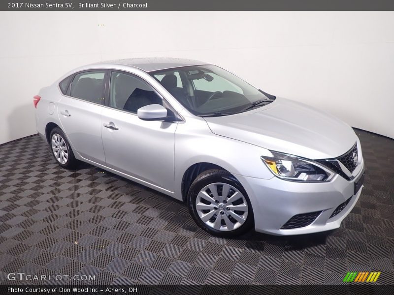 Brilliant Silver / Charcoal 2017 Nissan Sentra SV