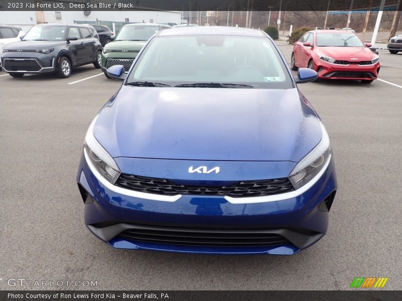 Deep Sea Blue / Black 2023 Kia Forte LXS