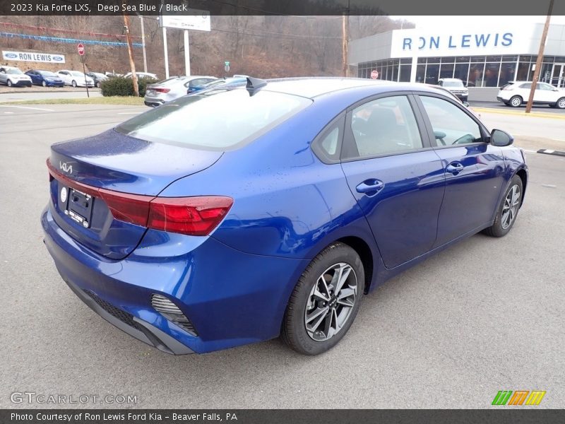 Deep Sea Blue / Black 2023 Kia Forte LXS