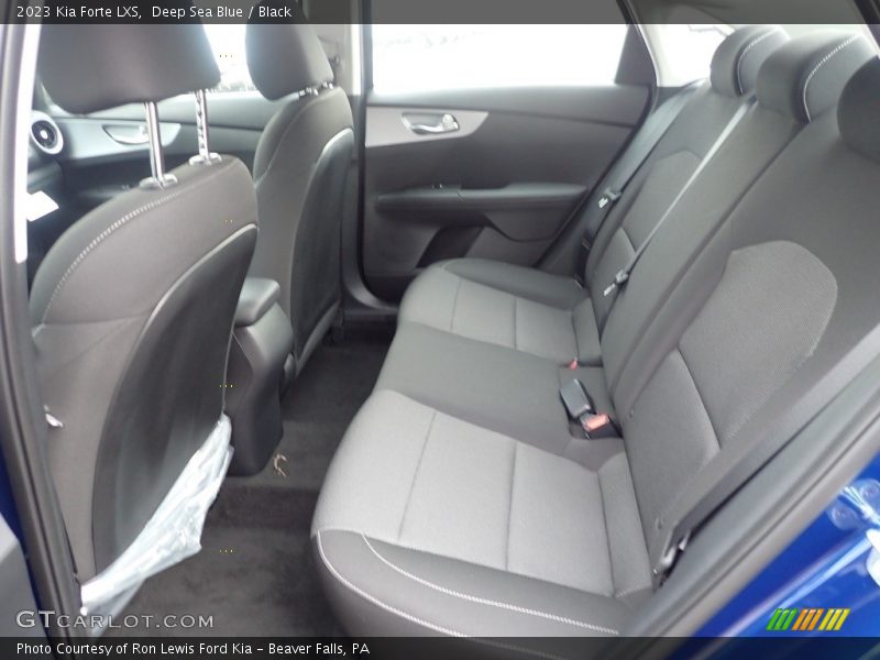 Deep Sea Blue / Black 2023 Kia Forte LXS