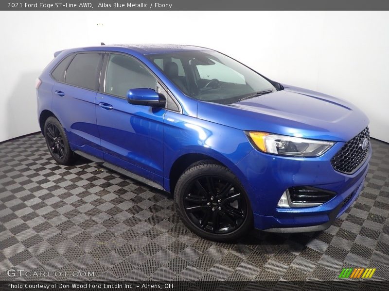 Front 3/4 View of 2021 Edge ST-Line AWD