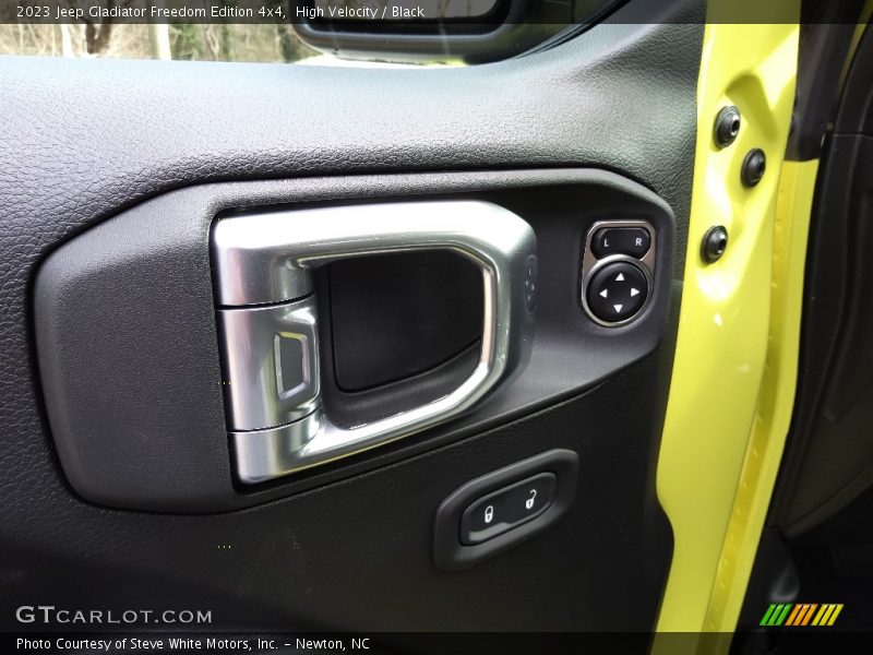 High Velocity / Black 2023 Jeep Gladiator Freedom Edition 4x4