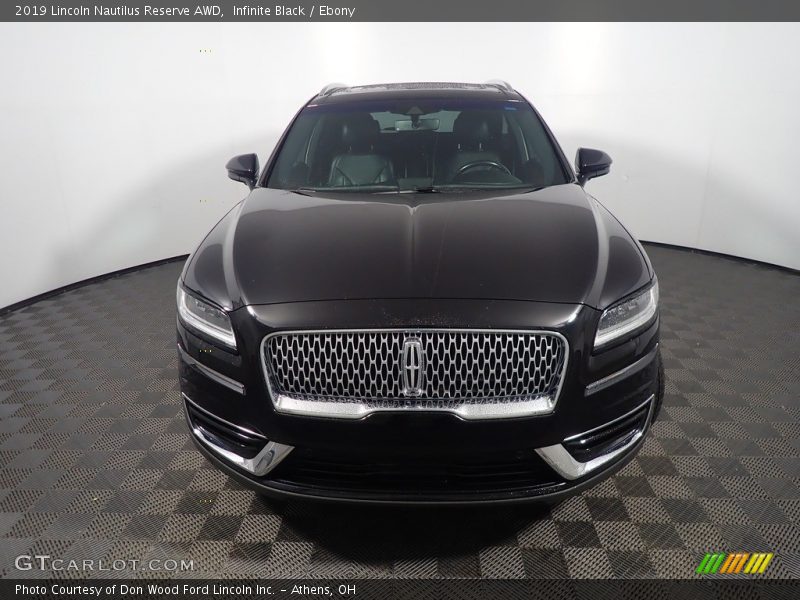 Infinite Black / Ebony 2019 Lincoln Nautilus Reserve AWD