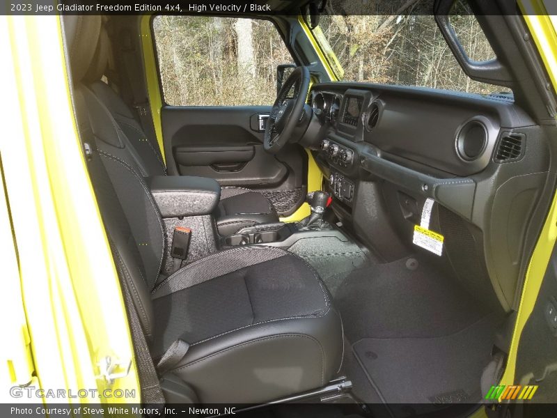 High Velocity / Black 2023 Jeep Gladiator Freedom Edition 4x4