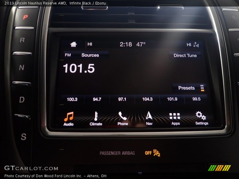 Infinite Black / Ebony 2019 Lincoln Nautilus Reserve AWD