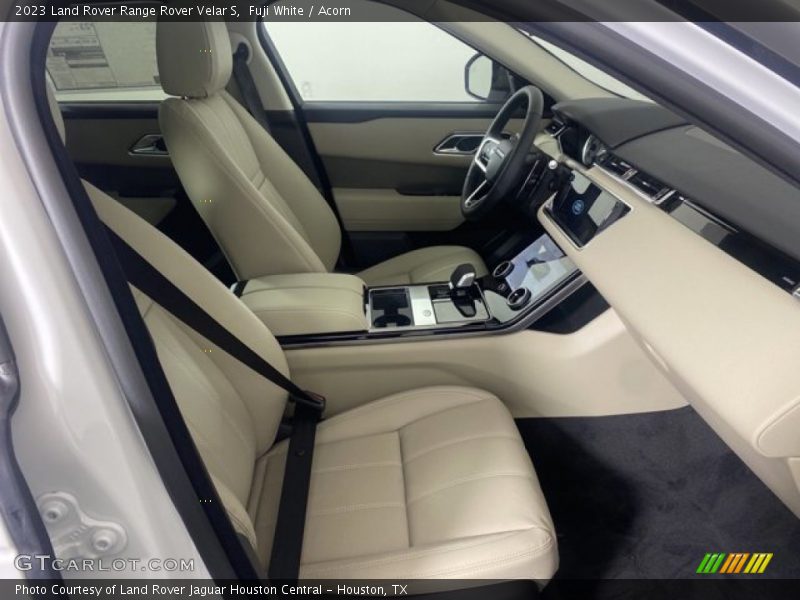 Fuji White / Acorn 2023 Land Rover Range Rover Velar S