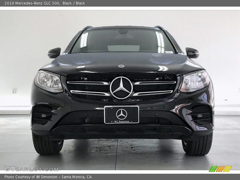 Black / Black 2019 Mercedes-Benz GLC 300